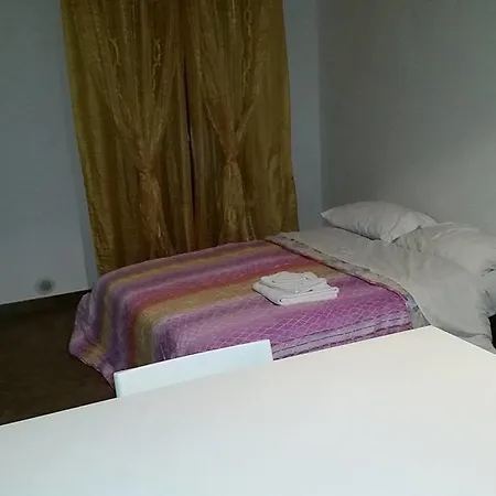Beverly Village Aparthotel *