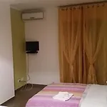 Aparthotel Beverly Village