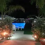 Beverly Village Aparthotel