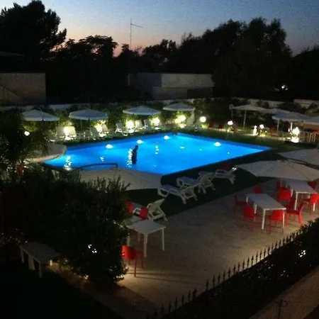 Beverly Village