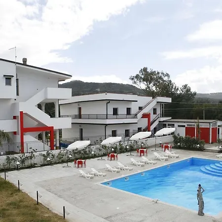 Beverly Village 토레아나