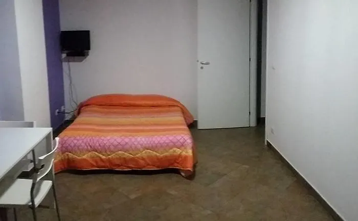 Beverly Village Aparthotel Taureana